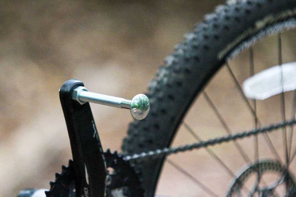 Trailside broken chain repair